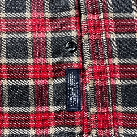 Roark button up - Picture 3 of 3